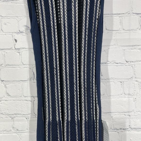 Harlyn Fit and Flare Dress Women’s Medium Navy Blue Sleeveless Open Knit Fit NWT - Picture 7 of 16
